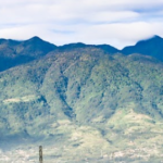 Mengenal Lebih Dekat Gunung Salak: Keindahan dan Tantangan Petualangan di Jantung Jawa Barat